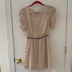 Beautiful Banana Republic dress size 2
